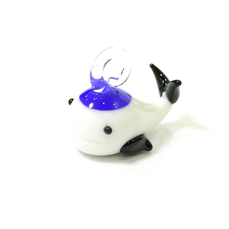 Mini Glass Whale Pendant Cute  - Marine Aquarium Japan のレビューと価格