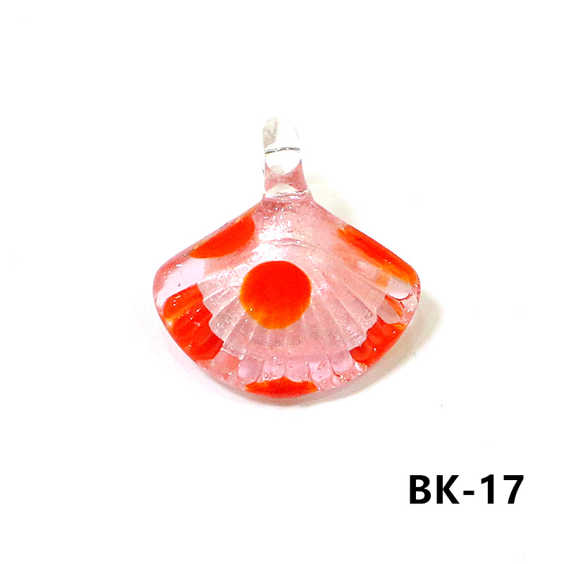 Colorful Mini Sea Shell Charm  - Marine Life Aquariums のレビューと価格